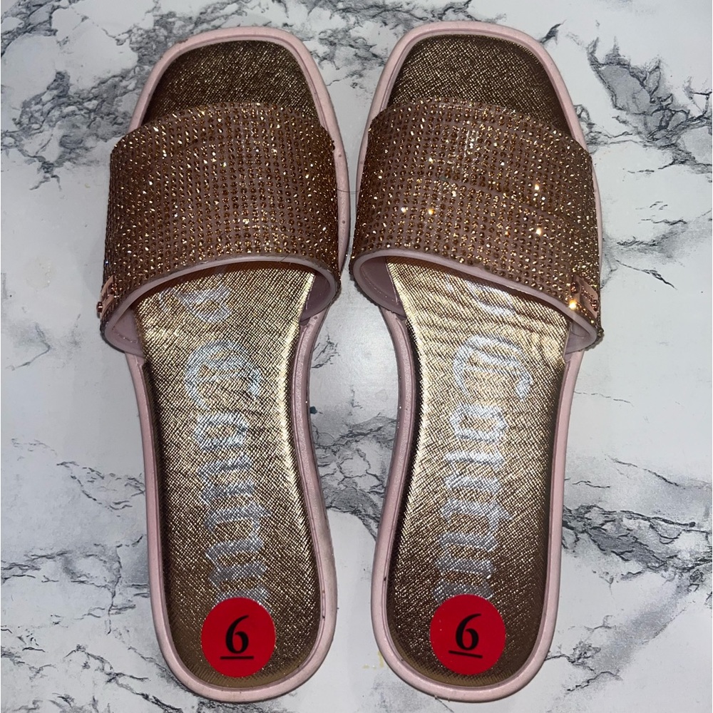 Pink juicy couture slides